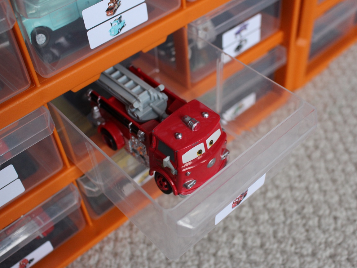 storage case for disney cars